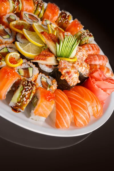 Japanese sushi on a plate — Stock Photo, Image