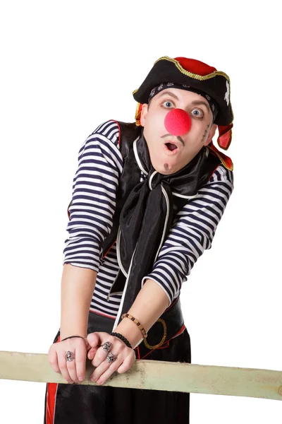 Клоун в пиратском костюме — стоковое фото