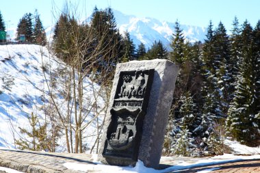 taş oyma seefeld kalesinde