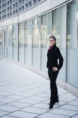 gülümseyen iş kız