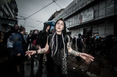 Mayıs günü tezahürü rave partisi