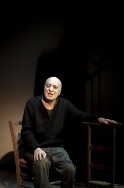 tommaso guarino tarafından Faccia scura