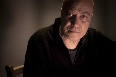 tommaso guarino tarafından Faccia scura