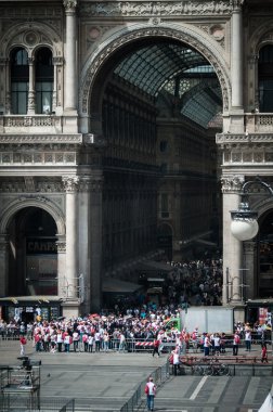 Papa benedict XVI milan 2012 yılında ziyaret.