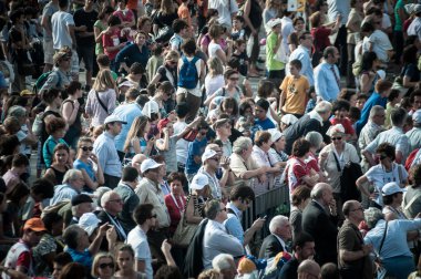 Papa benedict XVI milan 2012 yılında ziyaret.