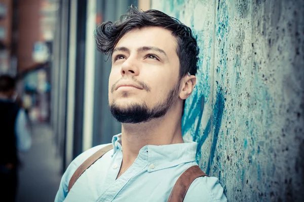 Eleganta mannen på gatan — Stockfoto