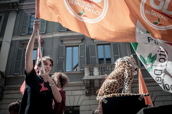 April 25 2013 celebration of liberation in Milan — Stock Photo, Image