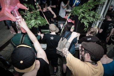 İşçi Bayramı kutlama milan 1 Mayıs 2013