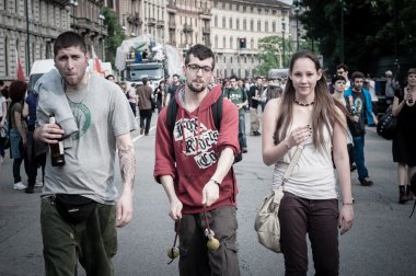 İşçi Bayramı kutlama milan 1 Mayıs 2013