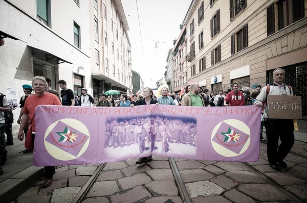 労働者の日お祝いミラノ 2013 年 5 月 1 日 — ストック写真