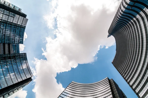 Бізнес будівництва Unicredit вежі в Мілані — стокове фото