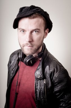 şık hipster adam portresi