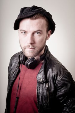 şık hipster adam portresi