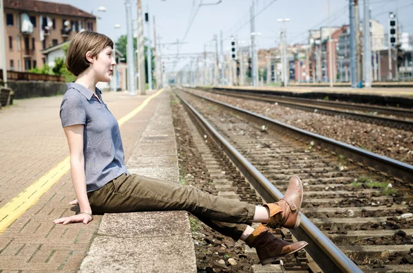 Jovem bela mulher hipster — Fotografia de Stock