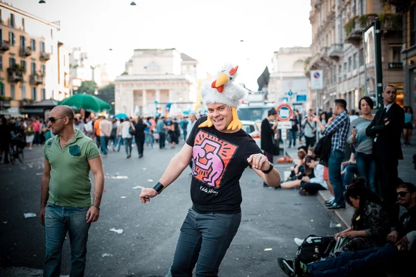 Gay Pride parade in Milan on June, 29 2013 — Stock Photo, Image