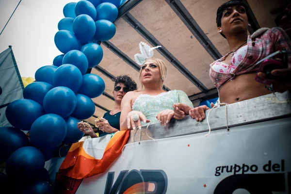 Gay pride-parade in Milaan op 29 juni 2013 — Stockfoto