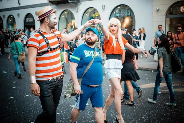 Gay Pride Parade in Mailand am 29. Juni 2013 — Stockfoto