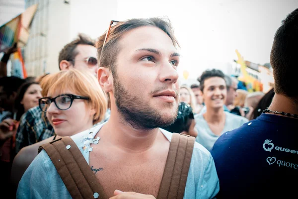 Desfile del Orgullo Gay en Milán el 29 de junio de 2013 — Foto de Stock