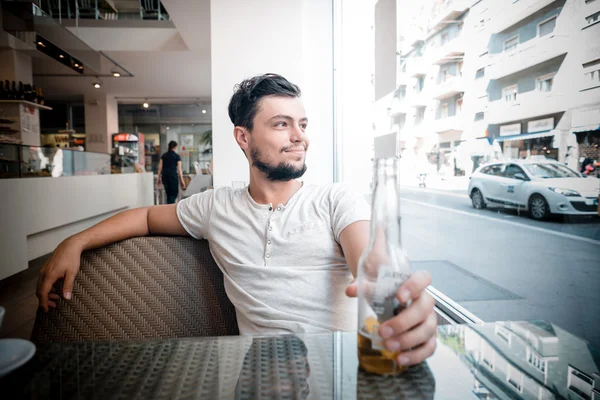 Young stylish man drinking beer — Stock Photo, Image