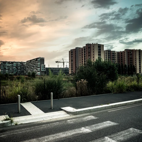 Paisaje suburbio desolado — Foto de Stock