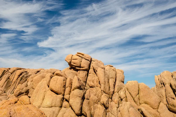 Costa paradiso Sardunya deniz manzara