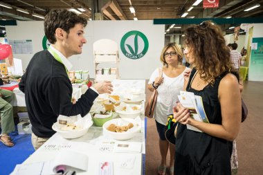 vegan fest sana Bologna Eylül 2013 tarihinde