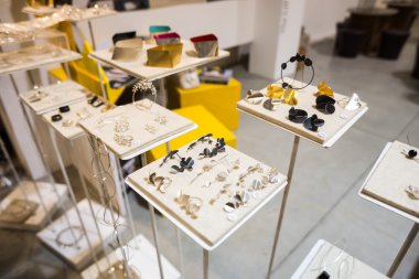 Bu yüzden kritik tarih 20 Eylül 2013 kadar Moda Fuarı Milano