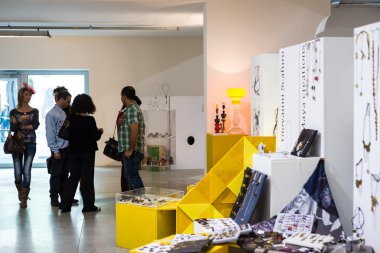 Bu yüzden kritik tarih 20 Eylül 2013 kadar Moda Fuarı Milano