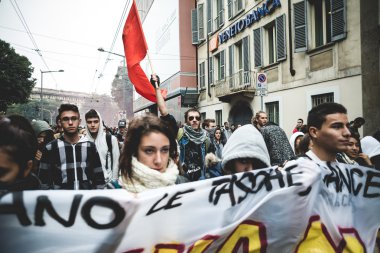 Milan öğrenciler tezahürü 4 Ekim 2013 tarihinde