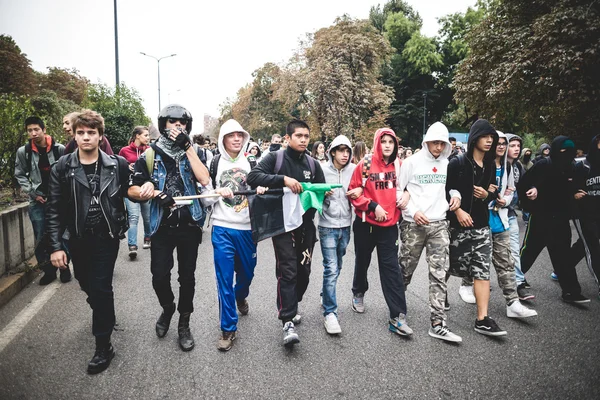 Milan studenti manifestaci na říjen, 4 2013 — Stock fotografie