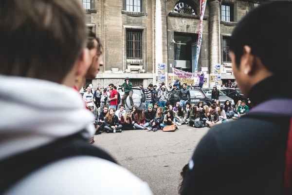 Manifestacja studentów Mediolan 4 października 2013 r. — Zdjęcie stockowe