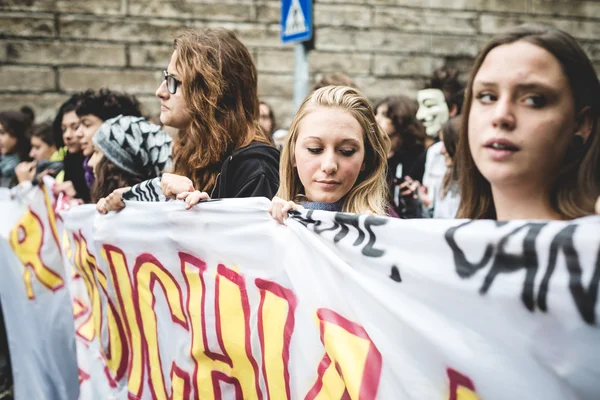 Manifestacja studentów Mediolan 4 października 2013 r. — Zdjęcie stockowe