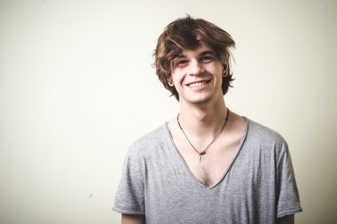 şık genç sarışın hipster adam