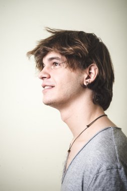 şık genç sarışın hipster adam