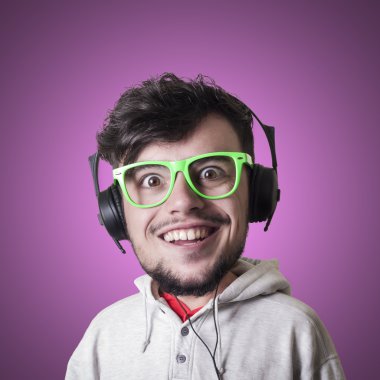 müzik komik kukla genç adam