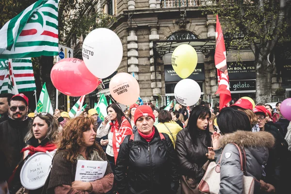 National Strike of tourism in Milan on October, 31 2013 — Stock Photo, Image