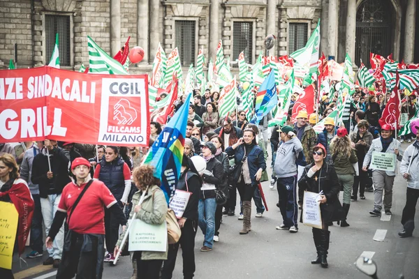 Grève nationale du tourisme à Milan le 31 octobre 2013 — Photo