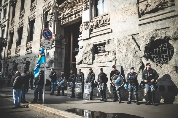 Milano turizm Ulusal grev 31 Ekim 2013 tarihinde — Stok fotoğraf