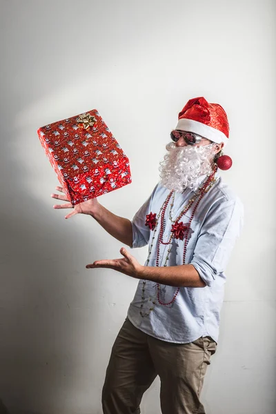 Lustige weihnachtsmann geschenkbox babbo natale — Stockfoto
