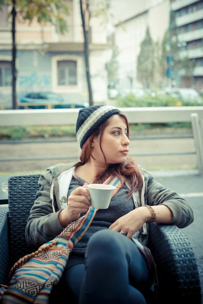 Beautiful red head woman breakfast — Stock Photo, Image