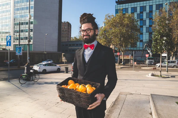 Elegante elegante dreadlocks homem de negócios — Fotografia de Stock