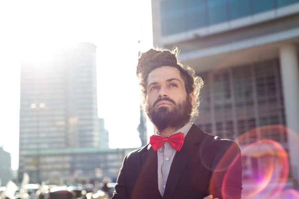 Elegante elegante dreadlocks homem de negócios — Fotografia de Stock