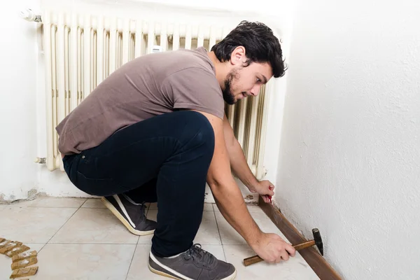 Young man bricolage working — Stock Photo, Image