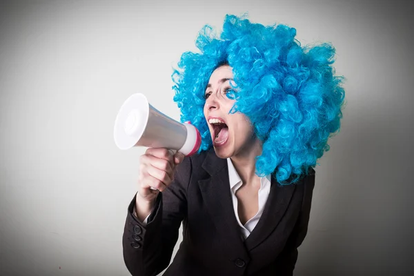 Funny blu wig beautiful young businesswoman — Stock Photo, Image