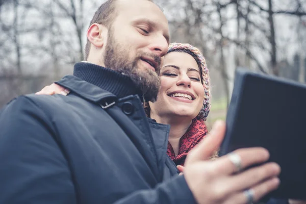 Pár v lásce selfie — Stock fotografie