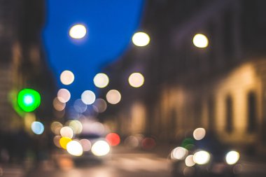 bulanık şehir ve insanlar