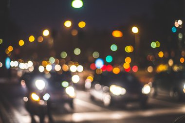 bulanık şehir ve insanlar