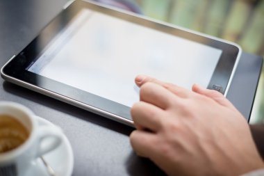 Tablet dokunmadan