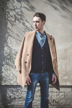 moda model adam