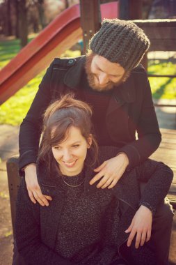 Tablet kullanan çift